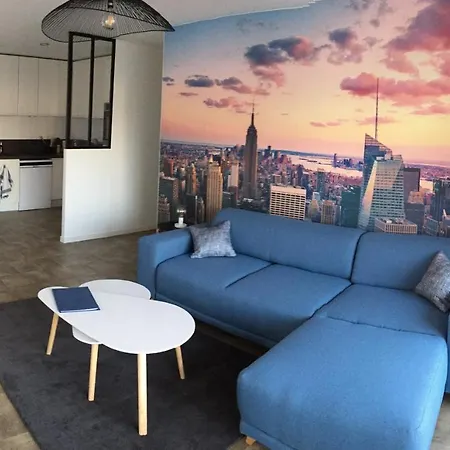 Magnifique T3 En Plein Coeur De Lorient, Dernier Etage Avec Balcon Terrasse 公寓 *